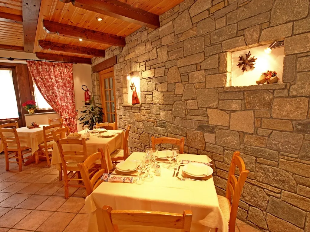 Hotel Mont Nery_Challand-Saint-Anselme_slider_image_2