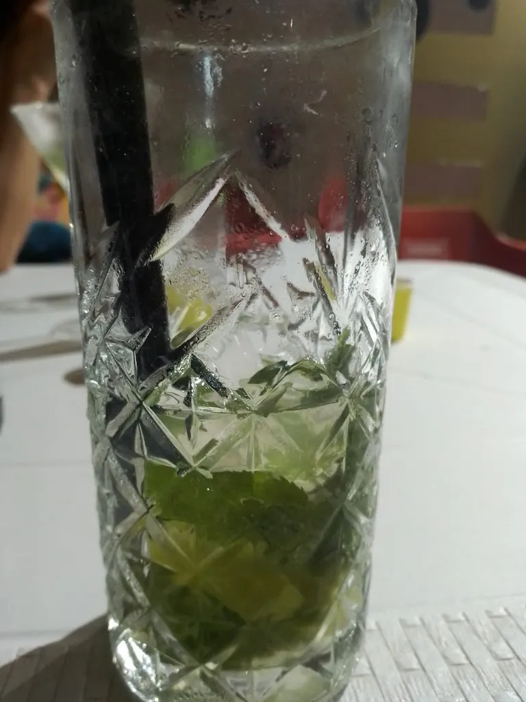 Sabrina Piromalli_Moby Dick Bar_Passoscuro_review