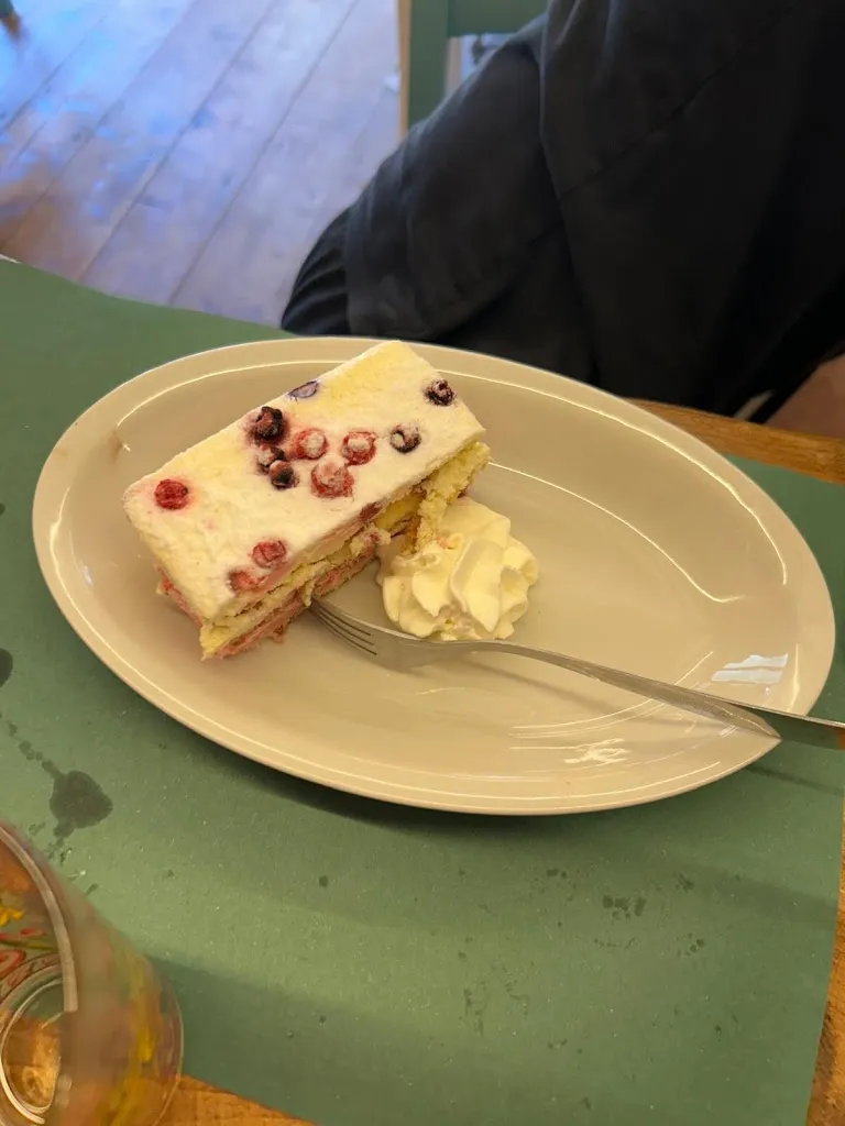 Leonardo Pierini_Il taglierone_Challand-Saint-Anselme_review