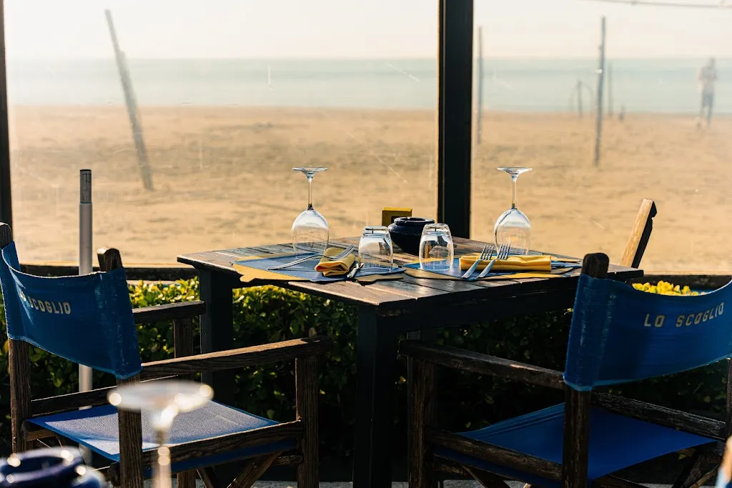 Ristorante Stabilimento Lo Scoglio restaurant in Passoscuro
