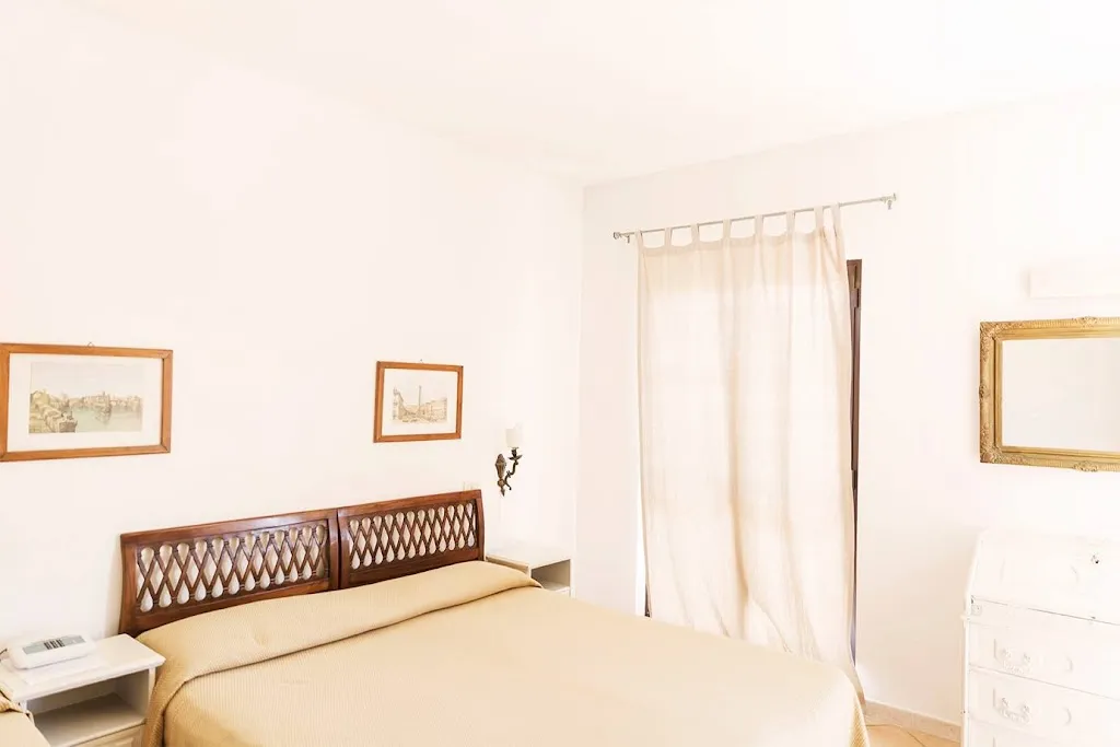 Hotel Venosta_Passoscuro_slider_image_3
