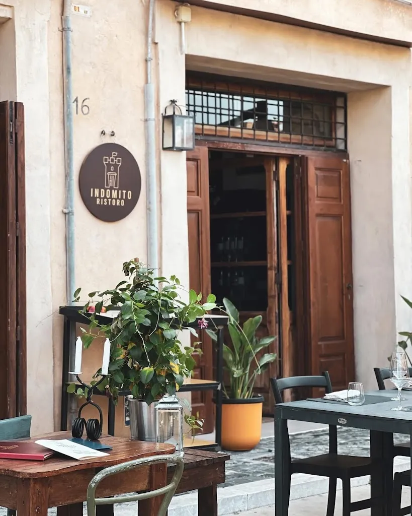 INDOMITO RISTORO restaurant in Passoscuro