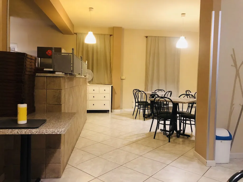 Pizzeria Napoletana Express_Piedimonte San Germano Alta_slider_image_1