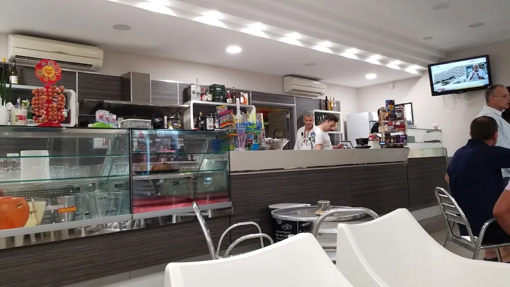 ROB D_Meridiana Lounge_Pignataro Interamna_review