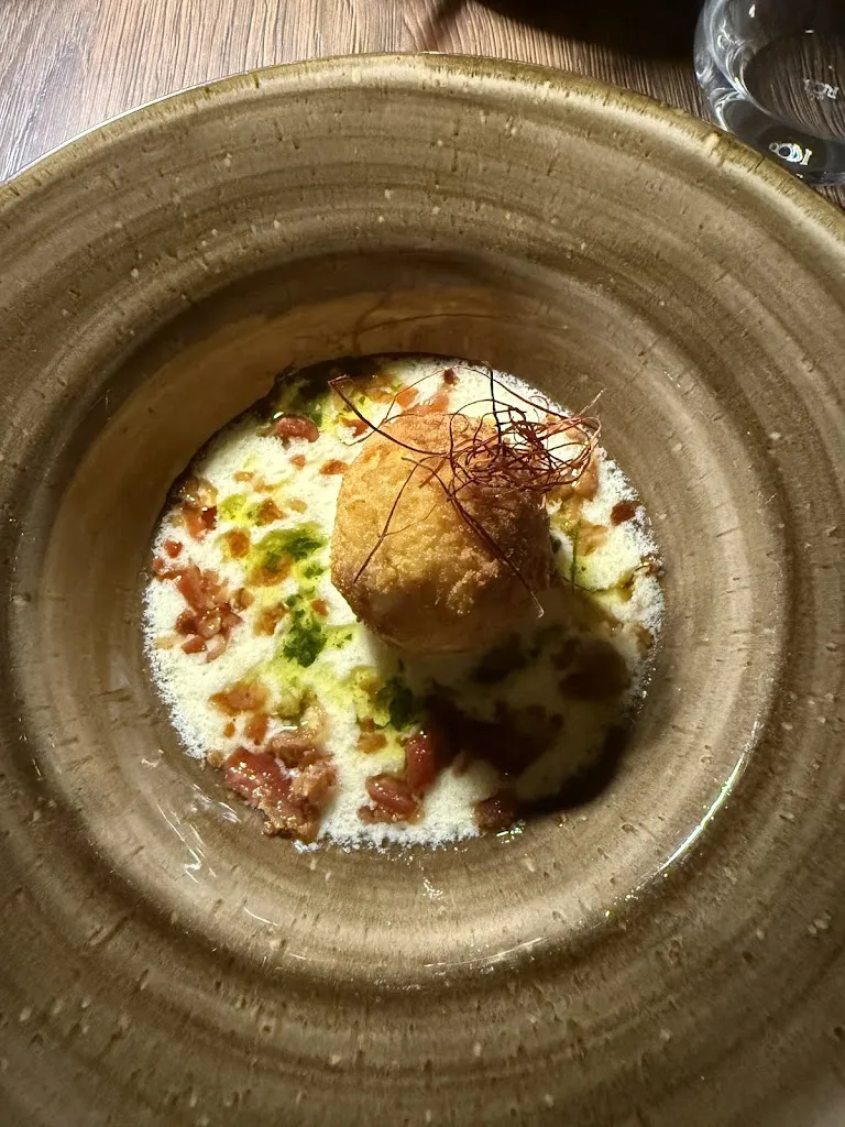 Deb A._Meridiana Lounge_Pignataro Interamna_review