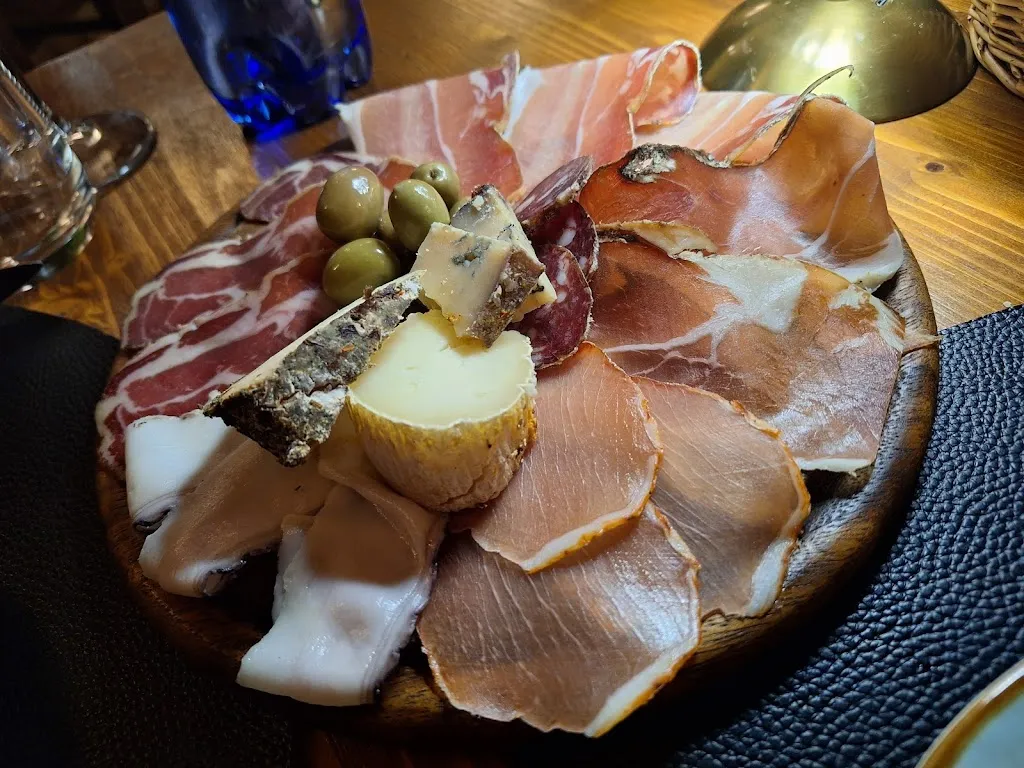 Menu_La Leggenda_Pignataro Interamna_immagine_8