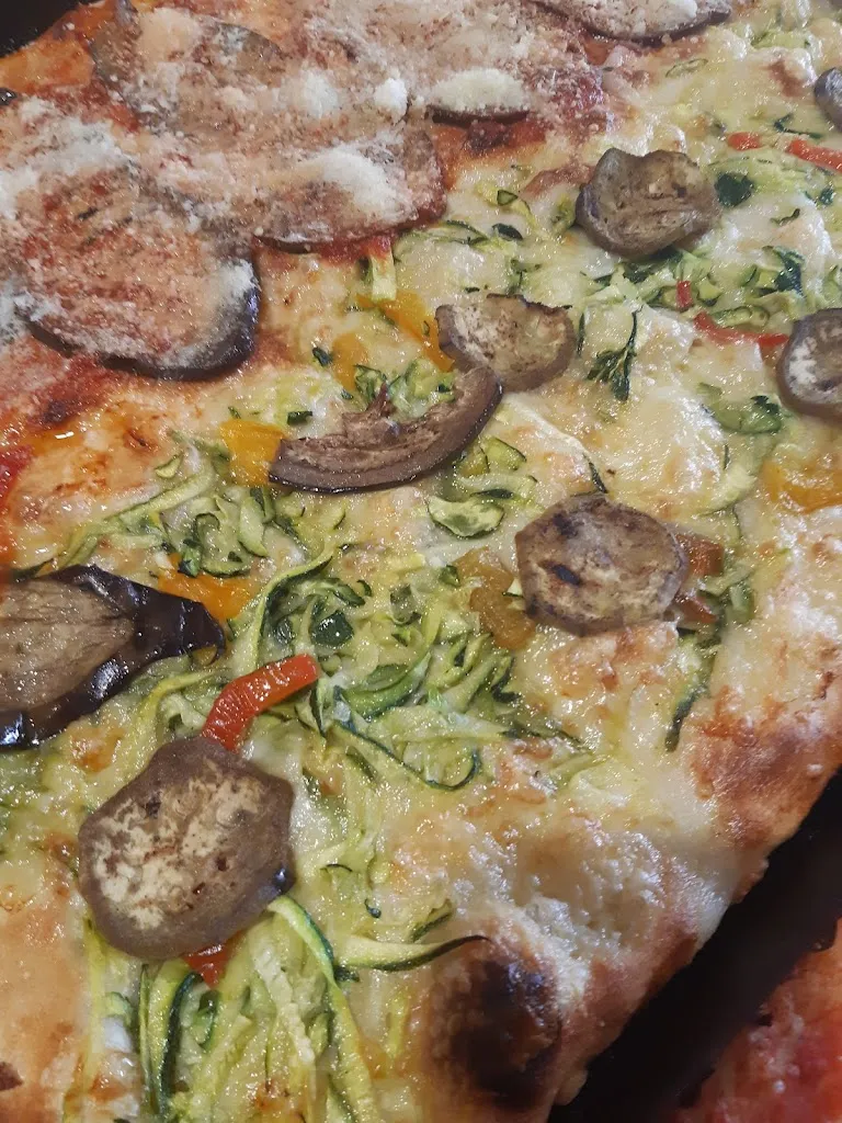 Menu_Pizzeria L'Incontro Di Cinquanta Anna Maria & C. S.N.C._Piedimonte San Germano_image_4