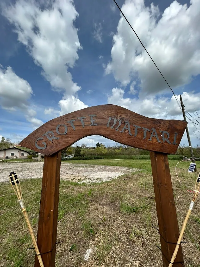 GROTTE MATTARI_Pofi_slider_image_2