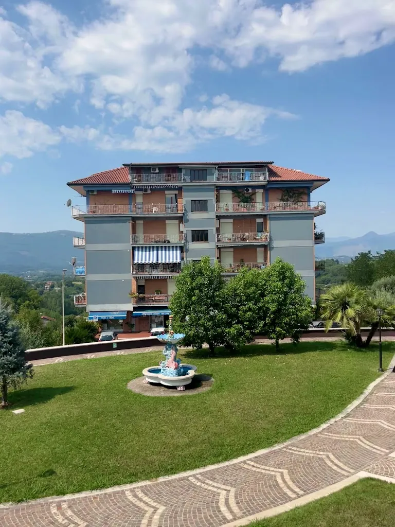 Pamela P. Calderon_Lual Hotel_Pofi_recensione