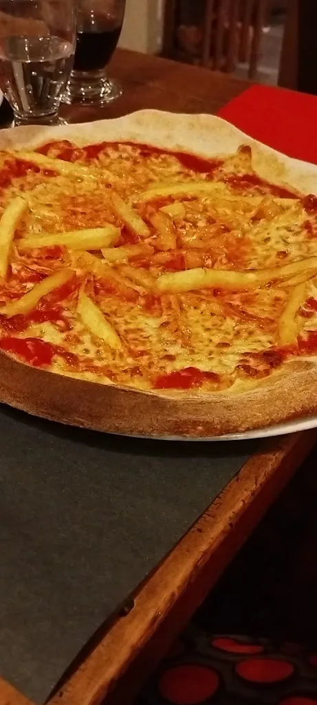 Pizzeria Le Moulin restaurant in Brusson