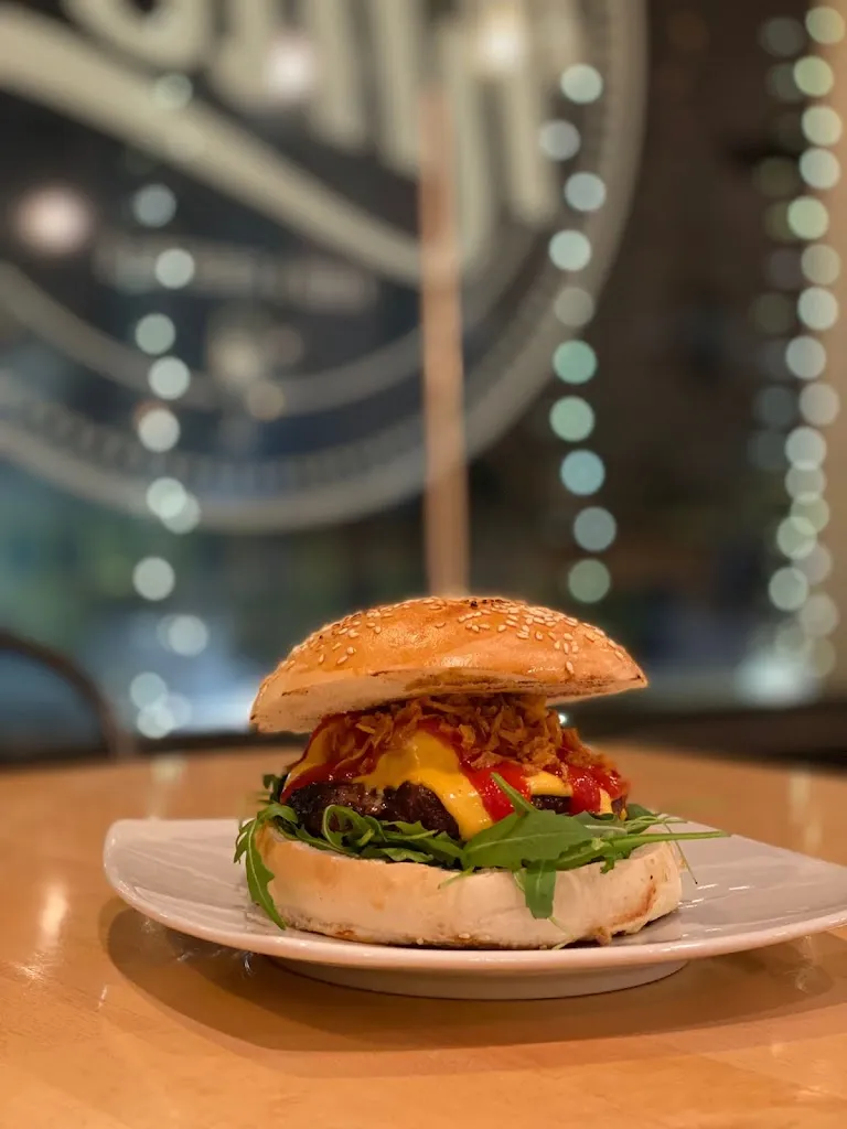 Km53-Luogo d'incontro con cucina restaurant in Poggio Moiano