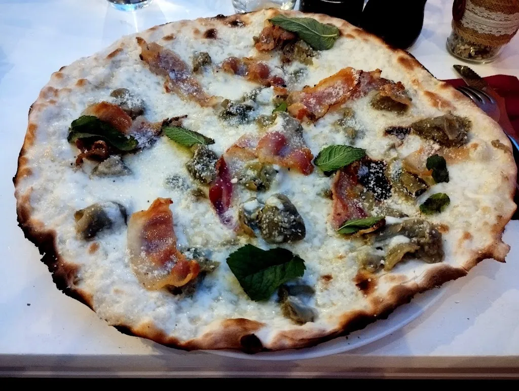 Alessandro_Vicolo 21_Poggio Mirteto_recensione