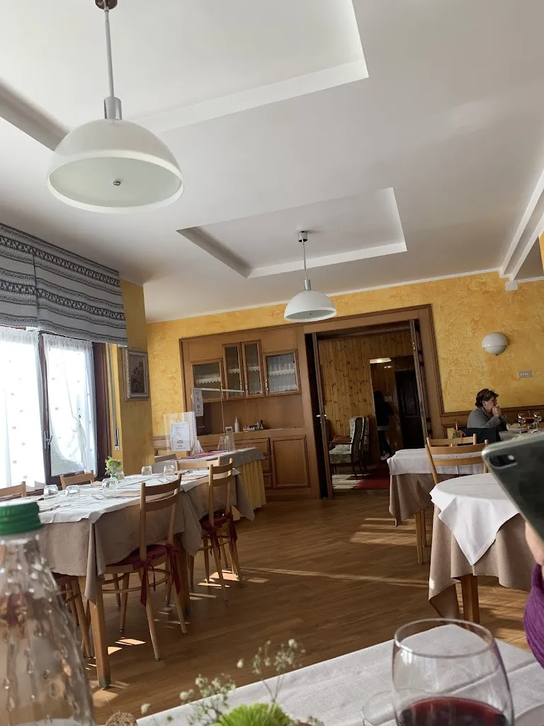 Albergo Ristorante Nord_Brusson_slider_image_1