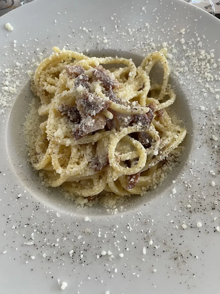 Whitney Vielma_Scorpacciata Romana_Ponte Galeria-La Pisana_review