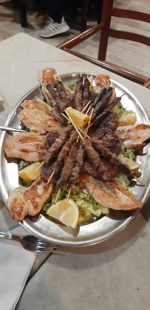 Stefano_Pazza Idea Ristorante Pizzeria_Ponte Galeria-La Pisana_review