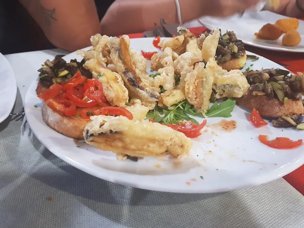 Pazza Idea Ristorante Pizzeria_Ponte Galeria-La Pisana_slider_image_3