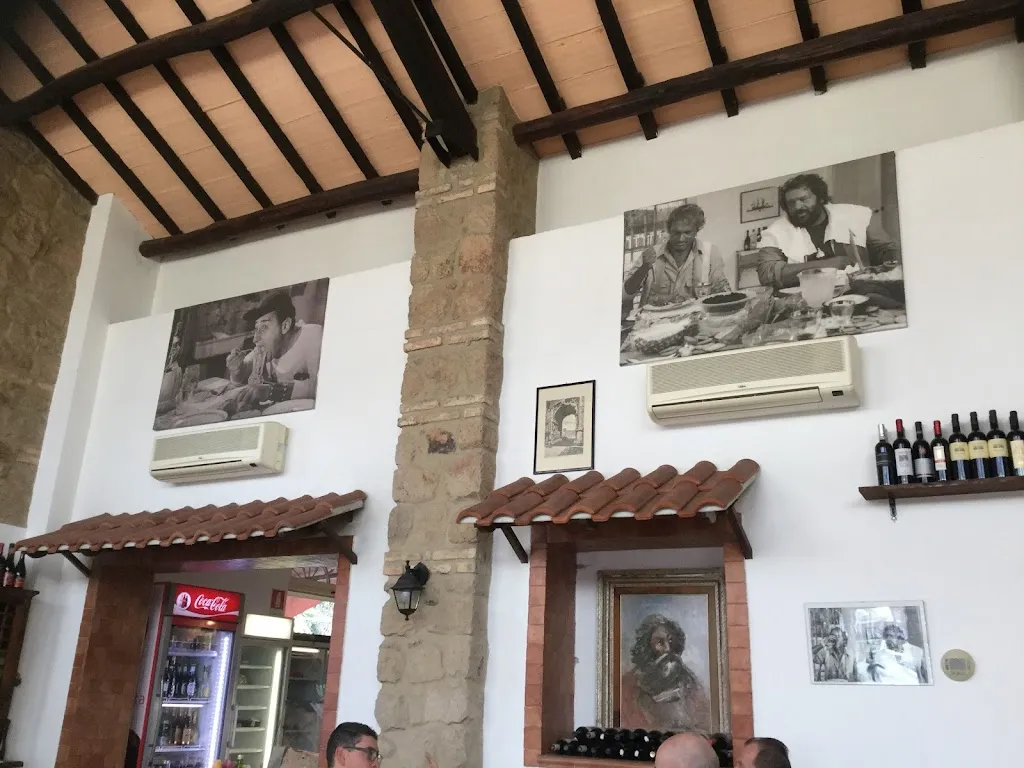 Alessandro Rossetti_Antico Podere_Ponte Galeria-La Pisana_review