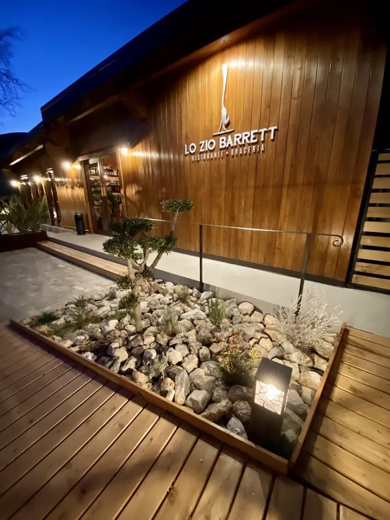 Lo Zio Barrett restaurant in Bussi sul Tirino