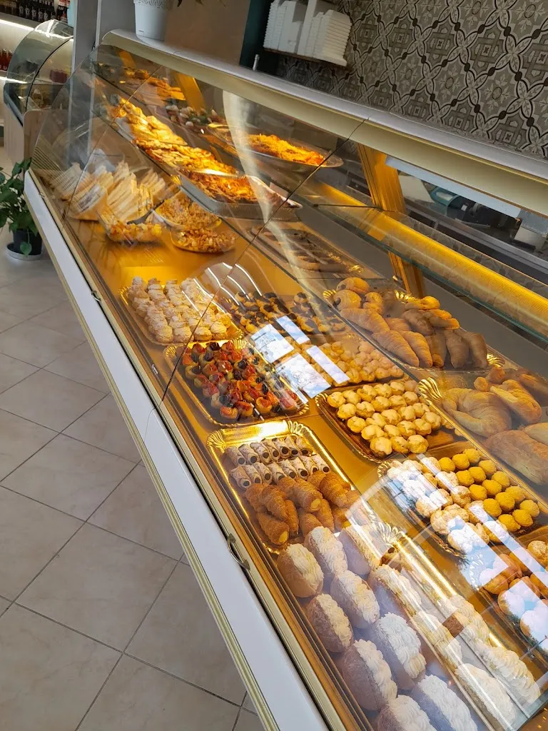 Bar Pasticceria Pontoni_Ponton dell'Elce_slider_image_1