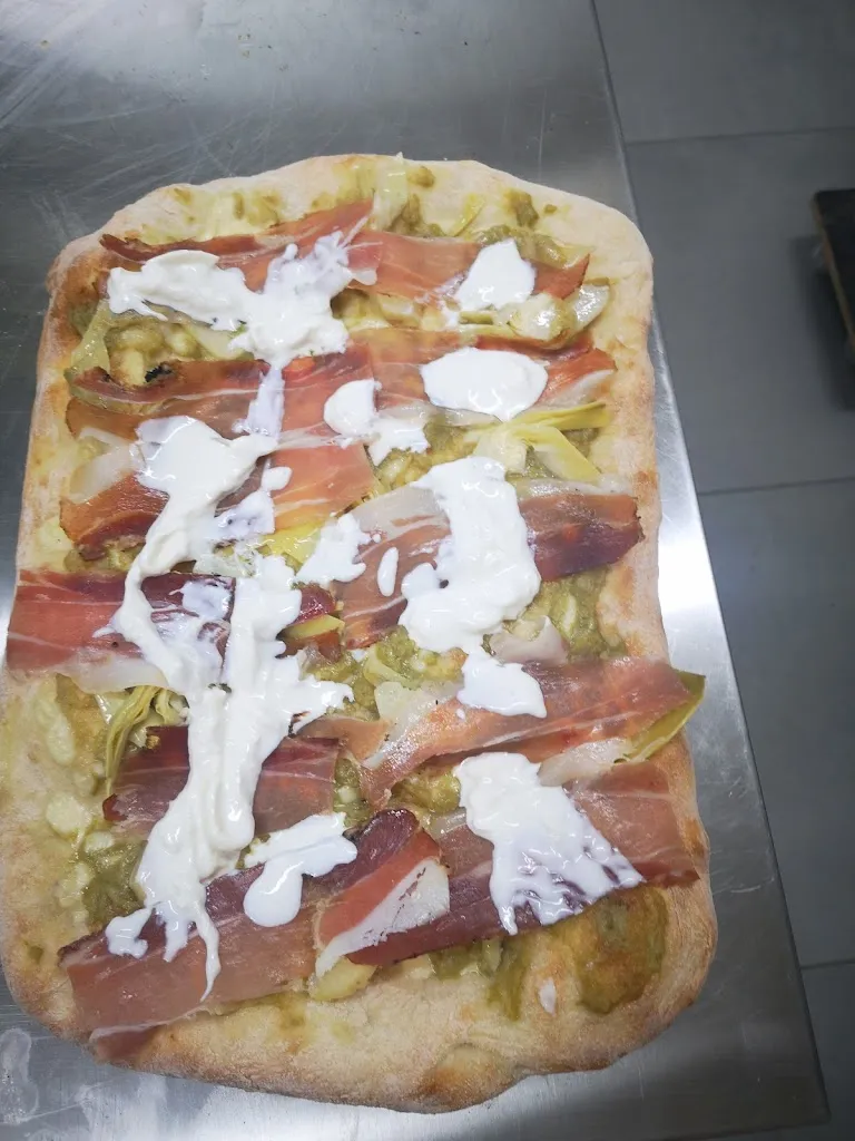 Risto Pizza Express_Pontecorvo_slider_image_2