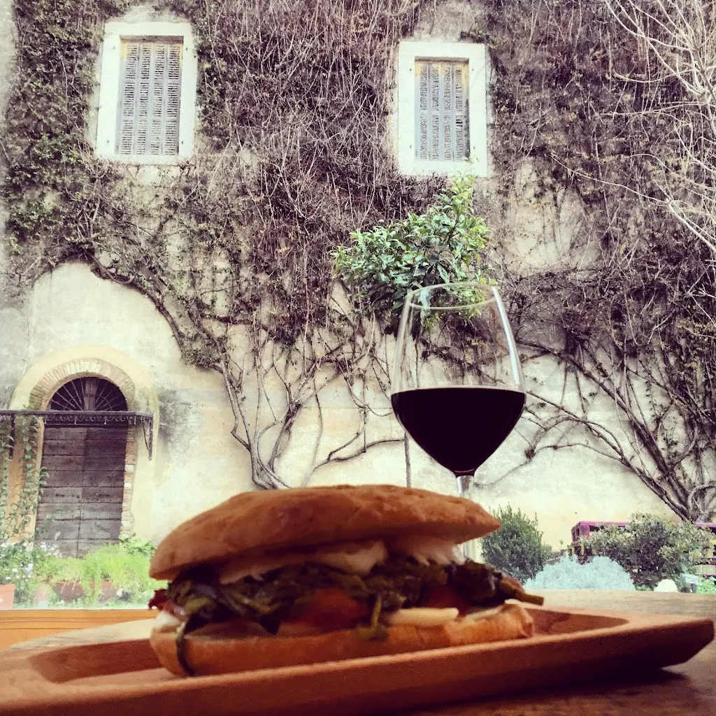 TACCONIBUS BISTROT_Priverno_slider_image_2