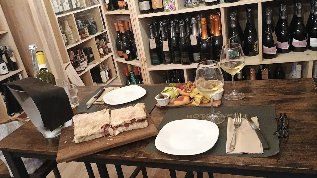 La Bottiglieria dei fratelli Pietrosanti_Pontinia_slider_image_3