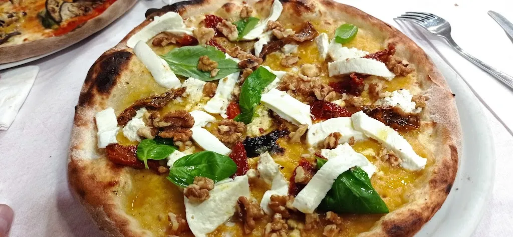 SPICCO MAMAO_Pontinia_slider_image_3