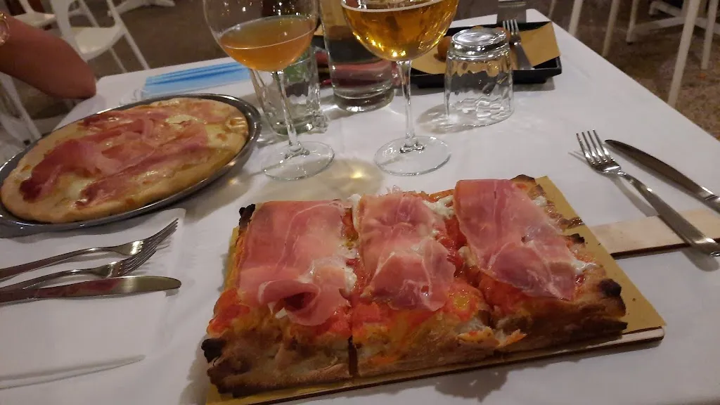 Guido Menichetti_Marino_Pontinia_review