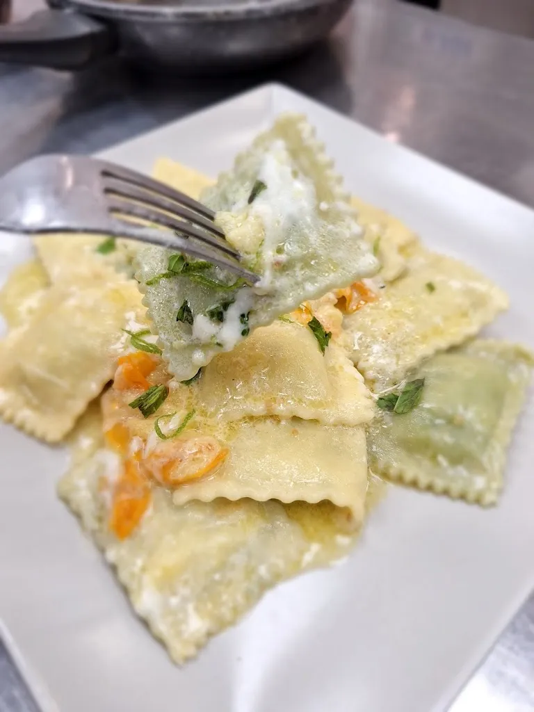 Punto e Pasta_Pontinia_slider_image_2