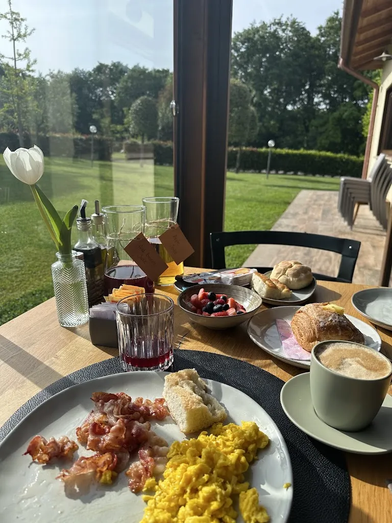 Anatol Malancea_Farmhouse La Fattoria_Provincia di Viterbo_review