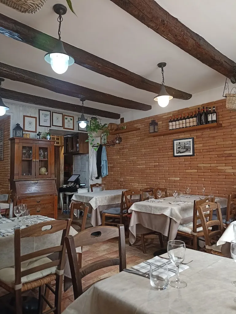 Trattoria la Favorita restaurant in Rieti