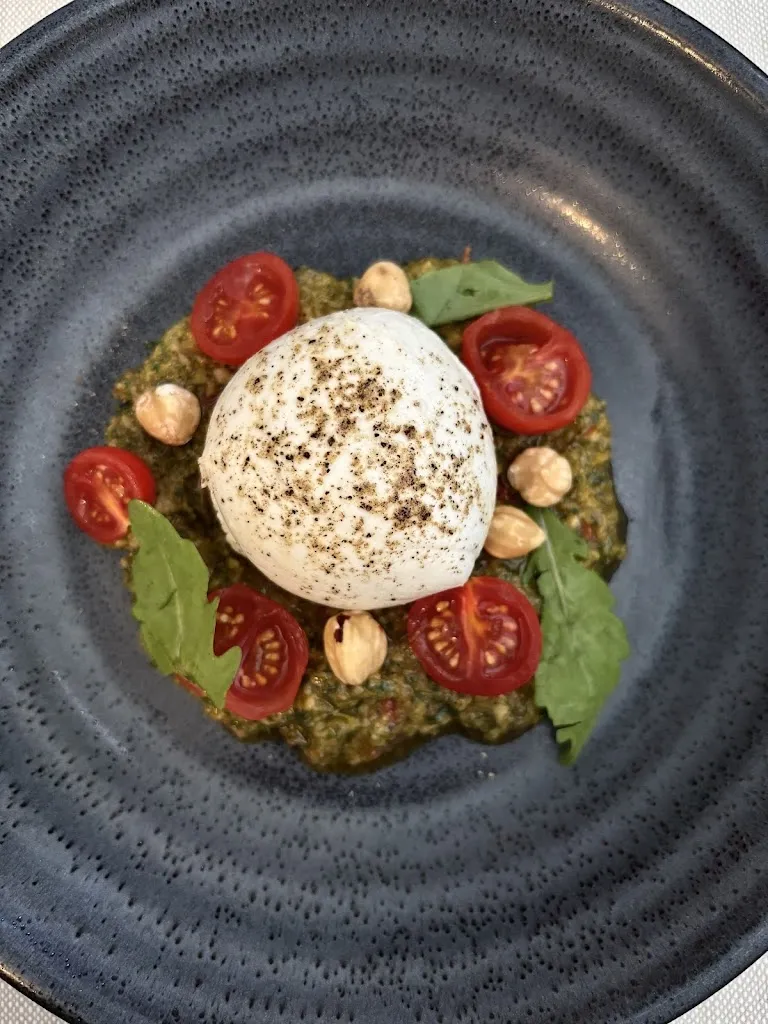 Barrett Cafe' & Restaurant_Bussi sul Tirino_slider_image_3