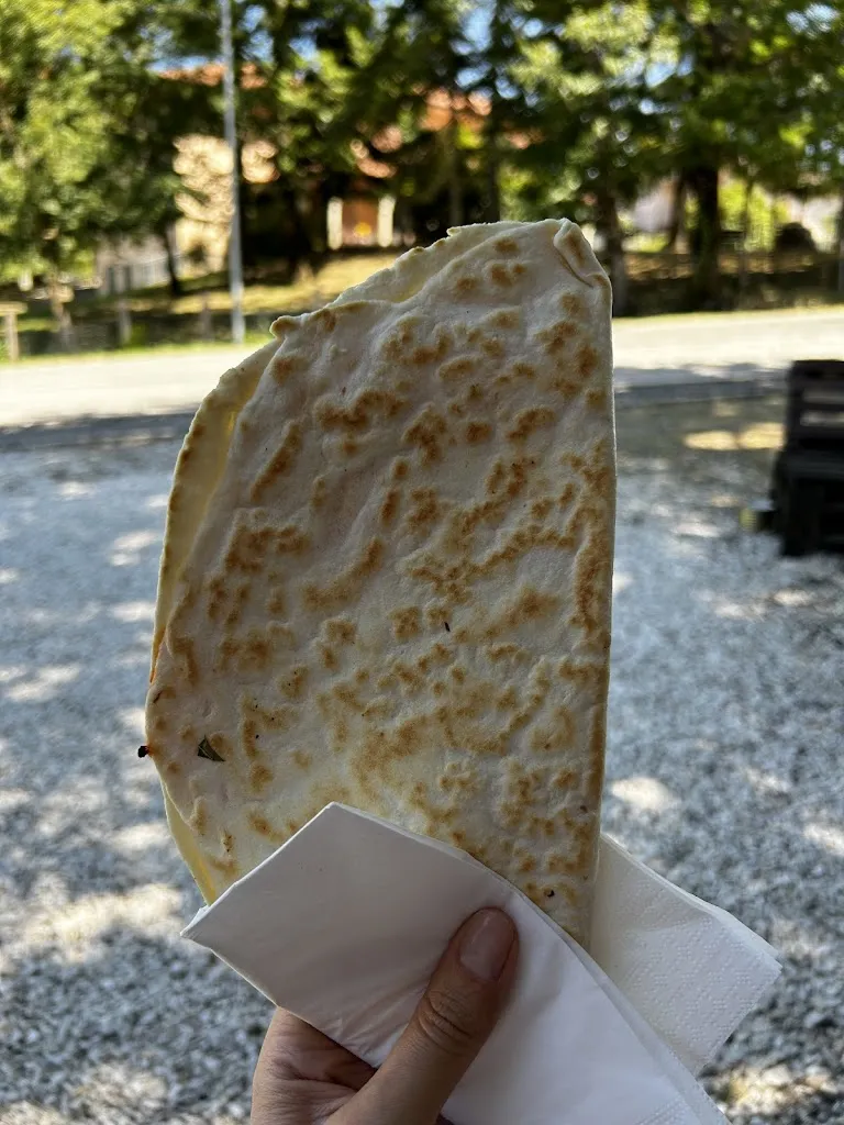 Olena Makhotkina_Piadineria chiosco Bucaneve da Morena_Riofreddo_review