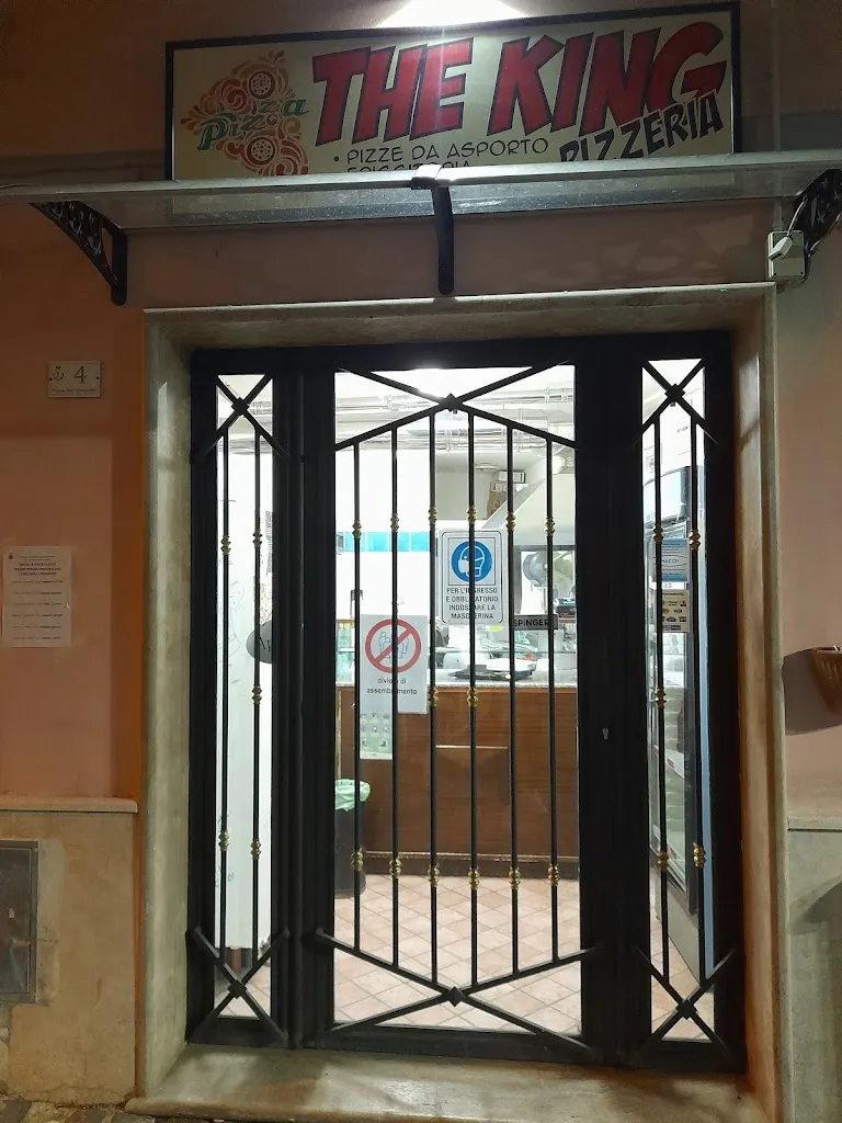 The King Pizzeria Friggitoria restaurant in Rocca Santo Stefano