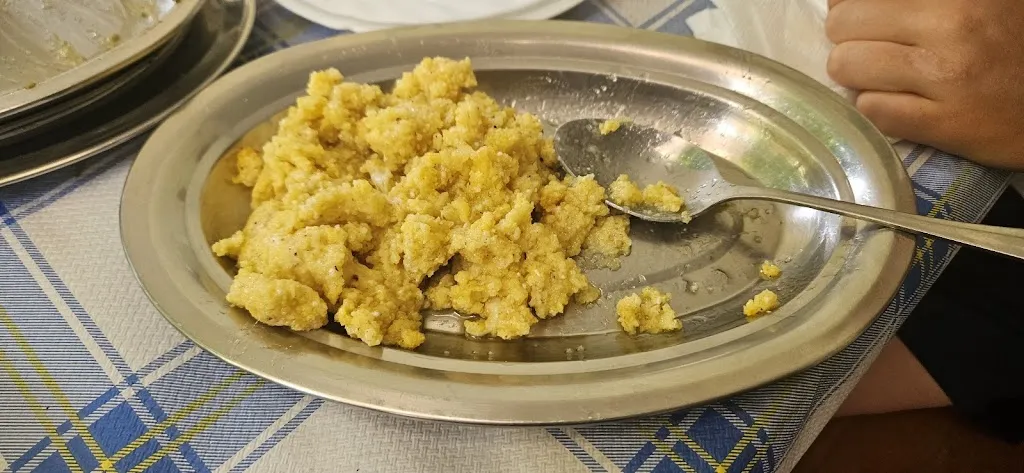 Alessandro Bracciali_Cantina Capoluogo da Angie_Champdepraz_review