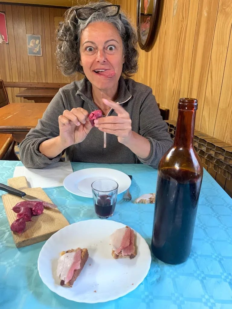 Giuliana Donati Illustratrice_Cantina Capoluogo da Angie_Champdepraz_review