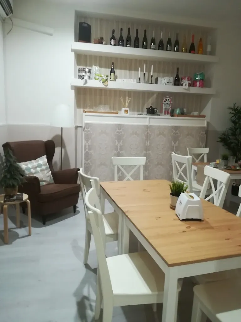 L'Angolo Del Caffè restaurant in Roccasecca Stazione