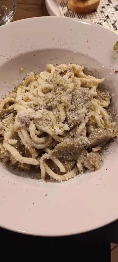 Sean Essex_Jungle - Pub Bistrot_Roviano_review