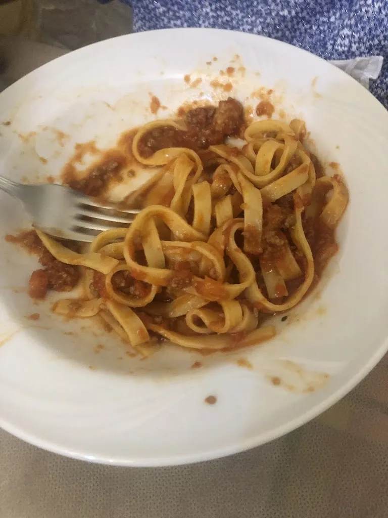 valentina casella_Vecce A Trova_Sambuci_review