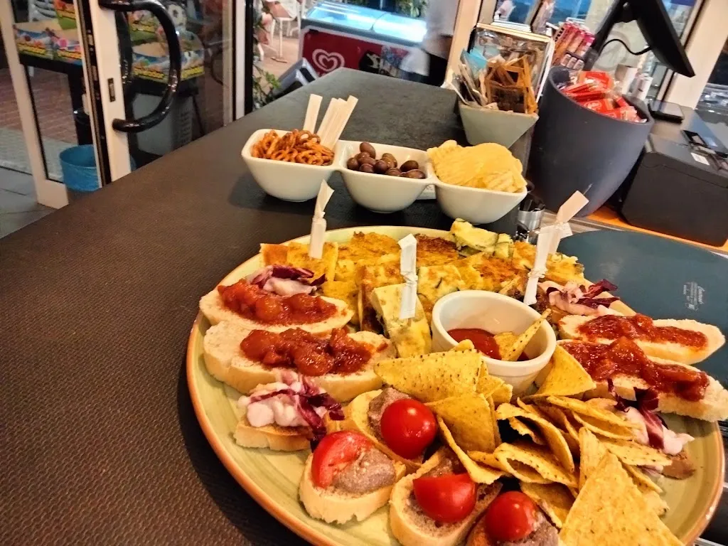 Bar Gauguin_San Bartolomeo_slider_image_3