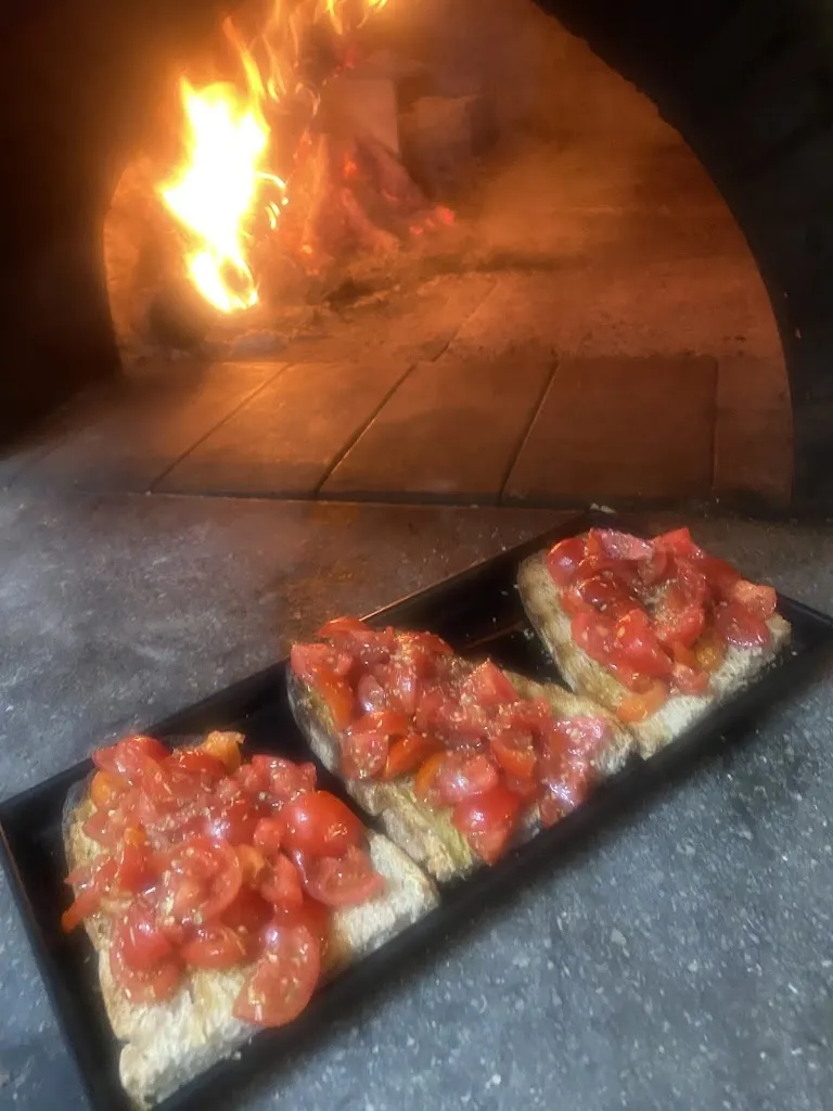 Pizzeria Gusto_San Giorgio a Liri_slider_image_3