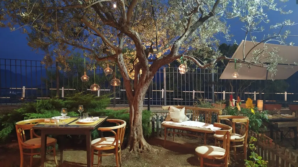 Ristorante "IL SALICE" restaurant in Bussi sul Tirino