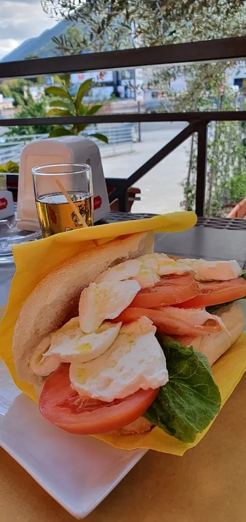 Antonio_Bar Il Gallo Cedrone_San Giorgio a Liri_review