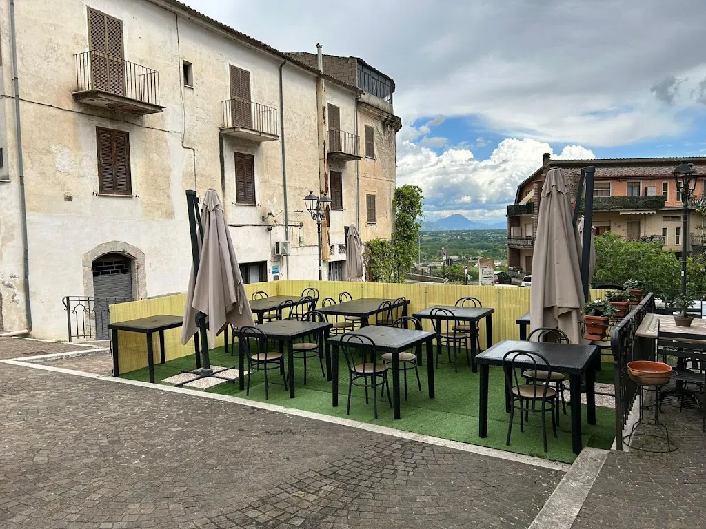 La Cascata restaurant in San Giovanni Incarico