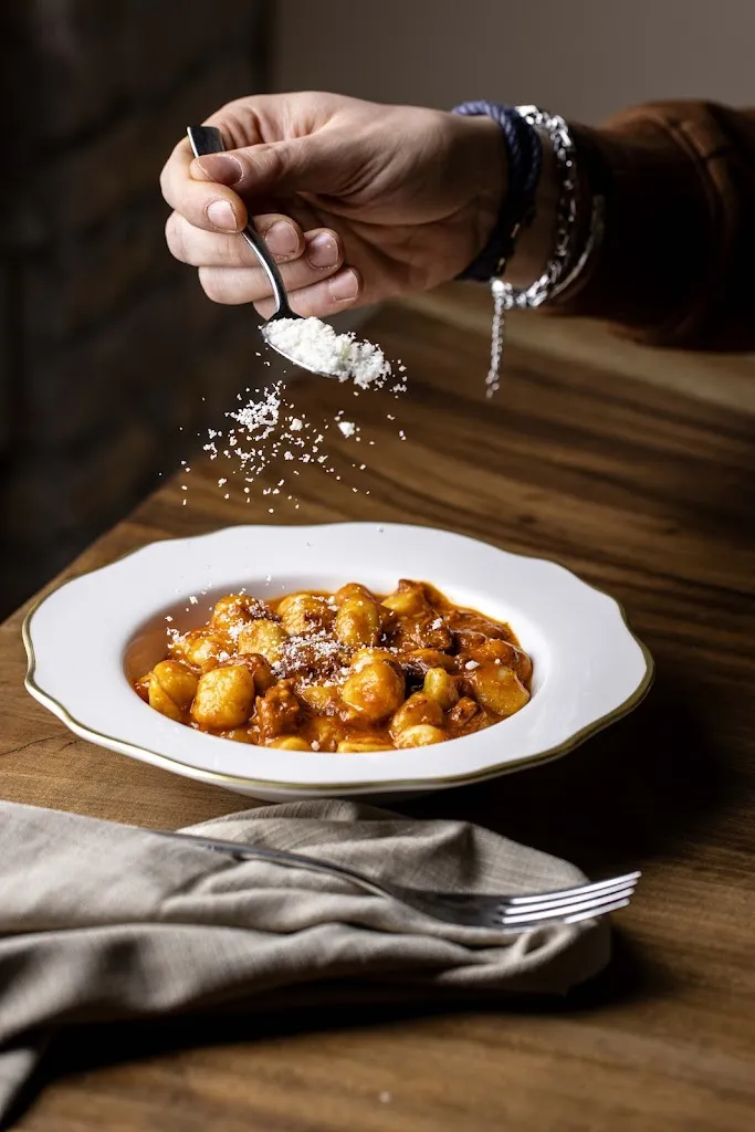 Sampietrino - L'Osteria di San Giovanni_San Giovanni-Patoni_slider_image_3