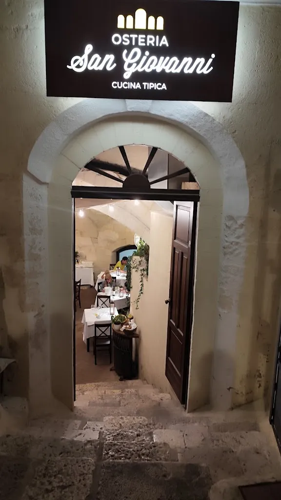 Osteria San Giovanni Matera Cucina Tipica_San Giovanni-Patoni_slider_image_2