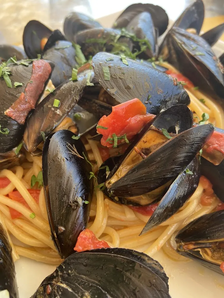 Menu_Blanco Foodrinkpizza_Sabaudia_image_9