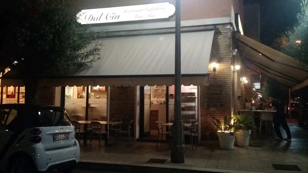 Ristorante Caffetteria Dal Cin restaurant in Sabaudia