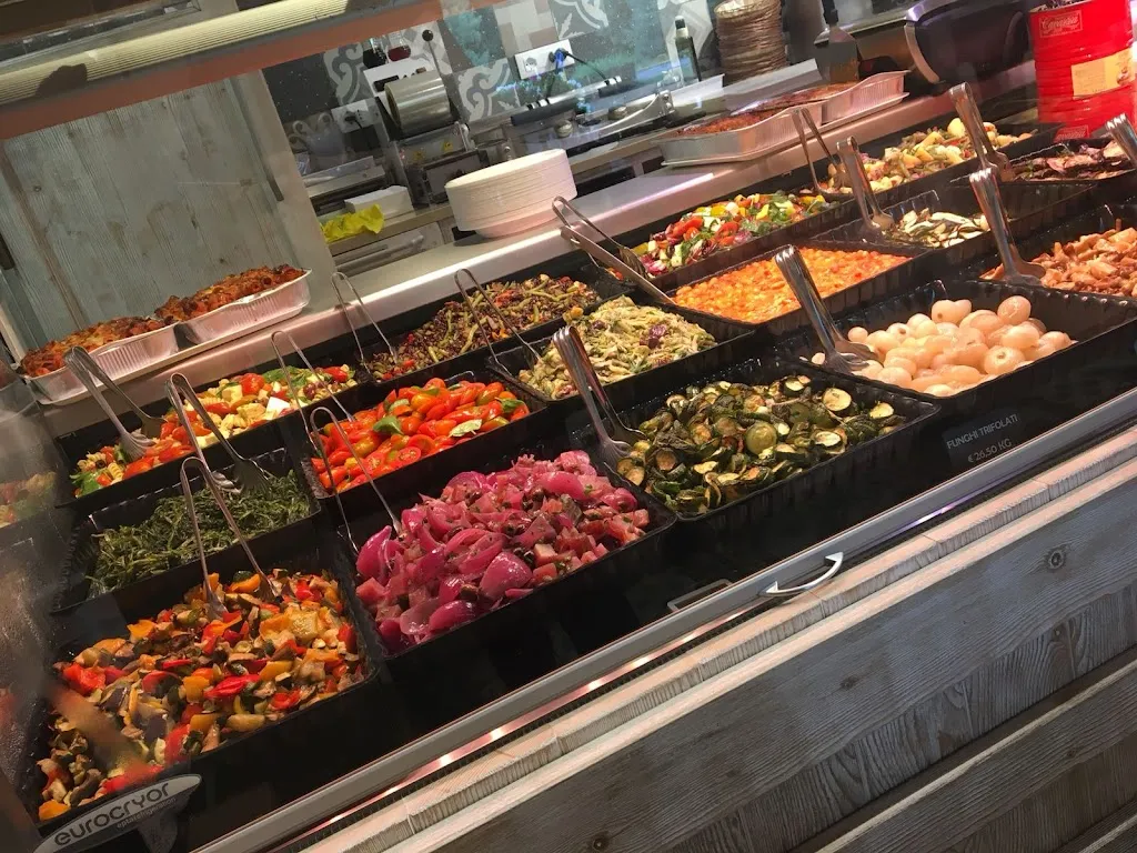 Bar Cerasella restaurant in Sabaudia