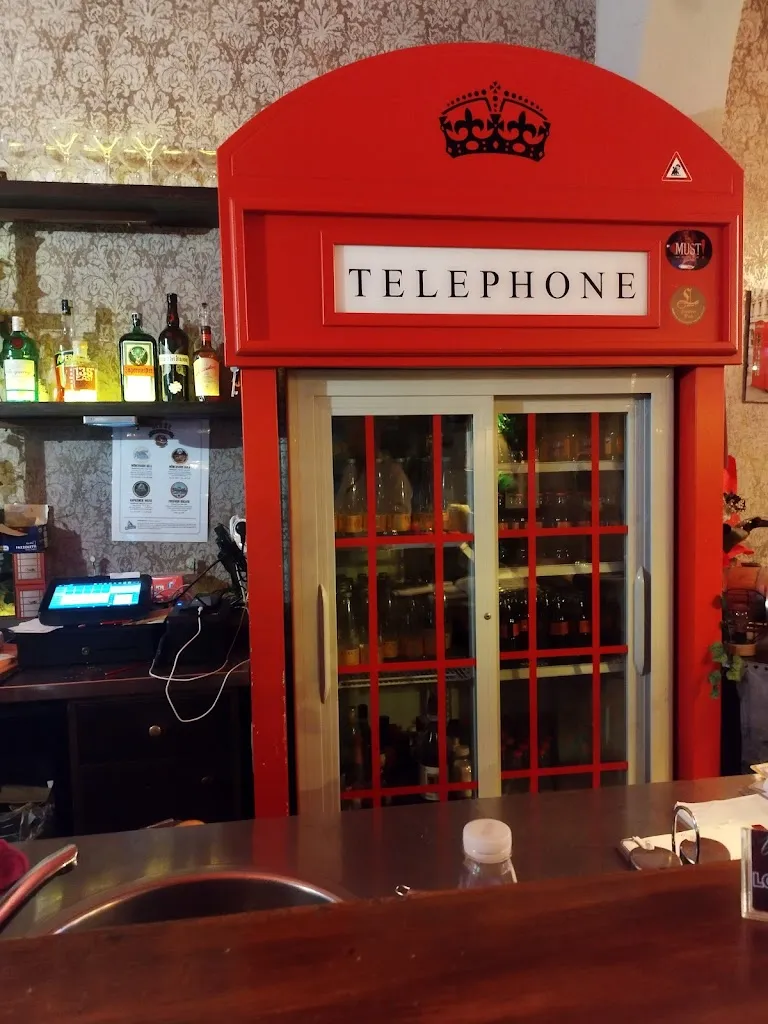 London Pub_Sabaudia_slider_image_1